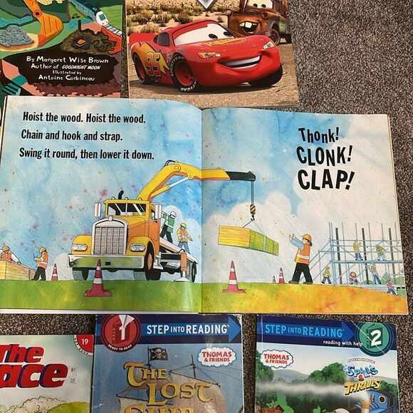 Lot of 9 truck, trains, and car books - Pixar cars, Thomas the Train, go dog go - Picture 12 of 16
